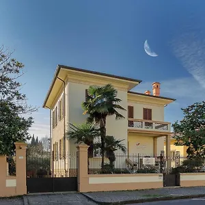 Il Giardino Del Pettirosso Lucques